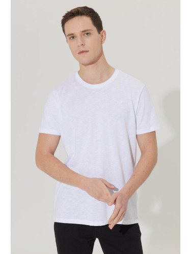 ALTINYILDIZ CLASSICS Мъжка бяла Slim Fit Slim Fit Crew Neck 100% памук с къс ръкав лого тениска.