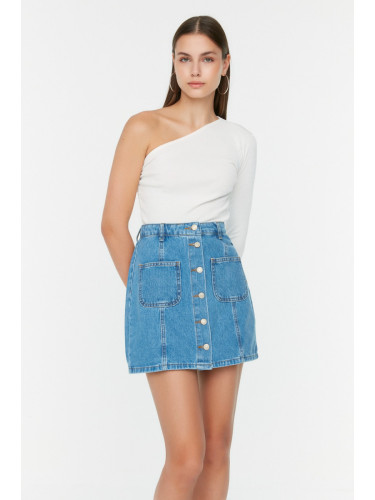 Дамска пола. Trendyol