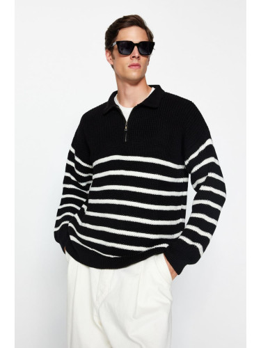 Trendyol Black Casual Oversize Fit Wide Pattern Polo Collar Striped Knitwear Sweater