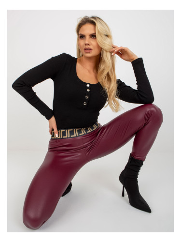 Burgundy insulated leggings made of ecological leather