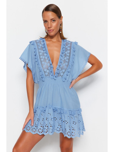 Trendyol синьо мини тъкани бродерия 100% памук плажна рокля