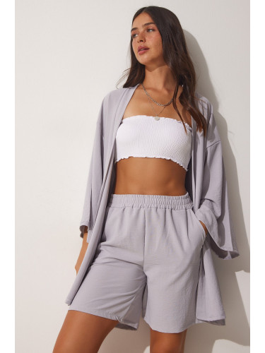 Happiness İstanbul Women's Gray Flowy Ayrobin Kimono Shorts Set