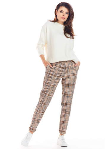 Дамски панталон. Awama