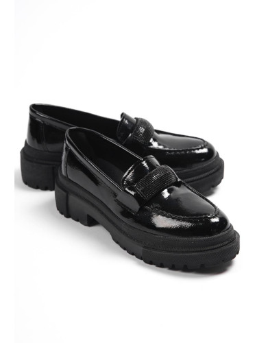 Capone Outfitters Capone Oval Toe, Rhinestone Buckle, Tractor Sole, Wrinkled Patent Leather Women's Loafers, Black.