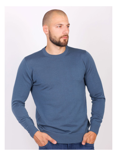 Пуловер в петролено синьо