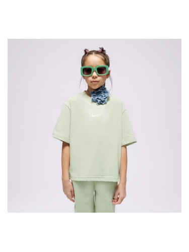 Nike Тениска Nike Sportswear Girl детски Дрехи Тениски DH5750-343 Зелен