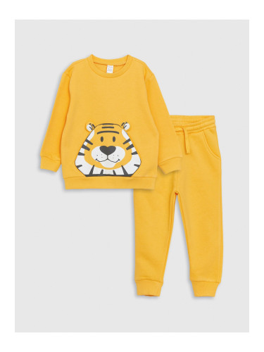 LC Waikiki Crew Neck Long Sleeve Printed Baby Boy Sweatshirt and Tracksuit Bottom 2-Set
