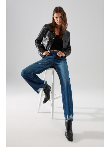 Дънки Trendyol - Синьо - Широк крак