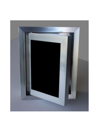 Ревизионна вратичка RC9005