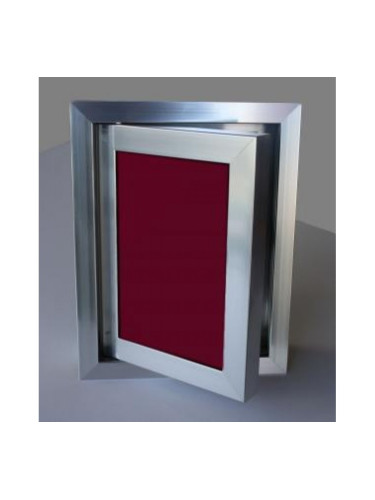 Ревизионна вратичка RC3004