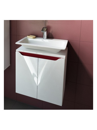 Шкаф за баня CARE