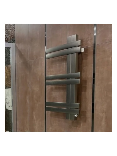 Дизайнерска алуминиева лира за баня Guardian 6 Silver 450х700