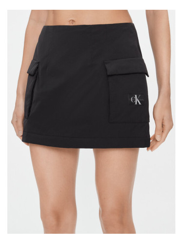 Calvin Klein Jeans Мини пола Light Padded Cargo Skirt J20J222620 Черен Regular Fit