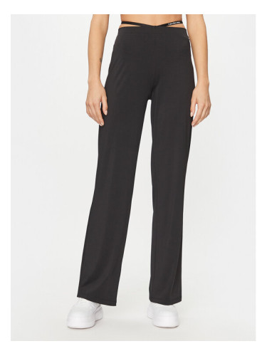 Calvin Klein Jeans Текстилни панталони J20J221919 Черен Straight Fit
