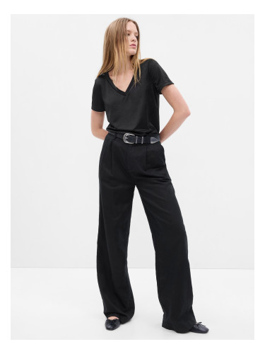 GAP V-neck T-shirt - Women