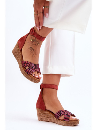 Suede wedge sandals Maciejka 04565-44 red