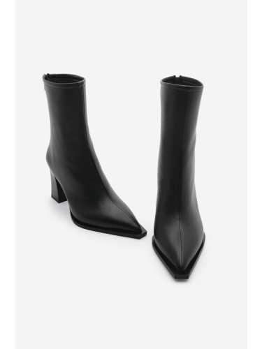 Marjin Women's Heeled Boots Pointed Toe Zipper At The Back Thick Heels Kikas Black.