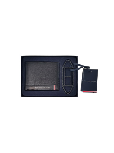 Tommy Hilfiger Man's Wallet 8720641955515