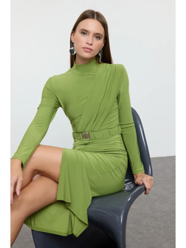 Дамска рокля. Trendyol