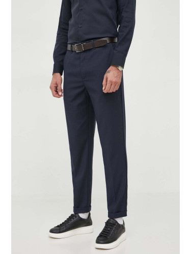 Панталон Armani Exchange в тъмносиньо със стандартна кройка
