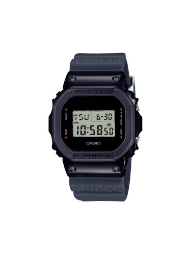 Часовник Casio G-Shock DW-5600NNJ-2ER