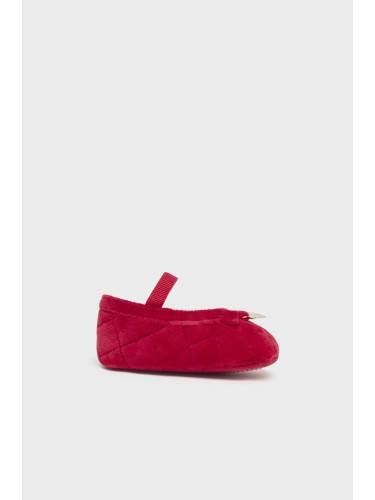 Бебешки обувки Mayoral Newborn в червено