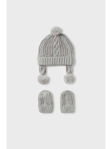 Детски шапка и ръкавици Mayoral Newborn в сиво