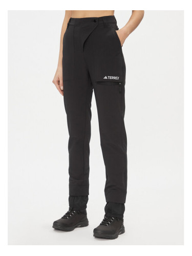 adidas Outdoor панталони IB1131 Черен Regular Fit