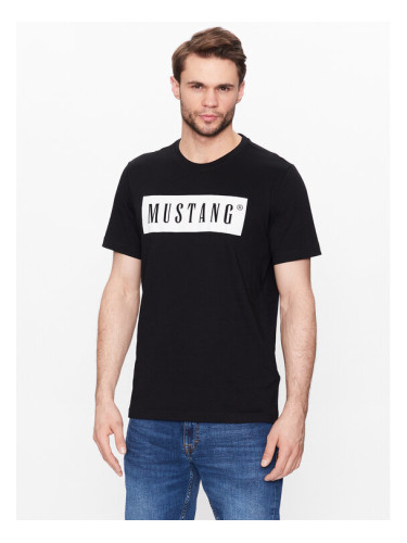 Mustang Тишърт Alex 1013223 Черен Regular Fit