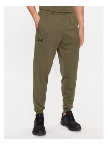 Under Armour Долнище анцуг Ua Armour Fleece Joggers 1373362 Каки Loose Fit