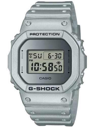 Casio G-Shock Мъжки Часовник DW-5600FF-8ER