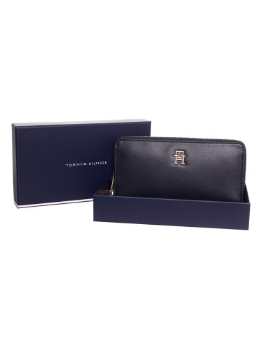 Tommy Hilfiger Woman's Wallet 8720642478563