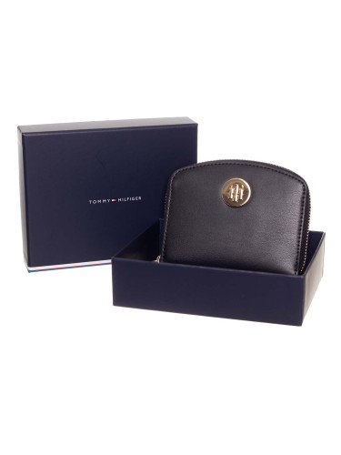 Tommy Hilfiger Woman's Wallet 8720641961523