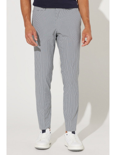 ALTINYILDIZ CLASSICS Men's Navy Blue Slim Fit Slim Fit Cotton See-through Trousers.