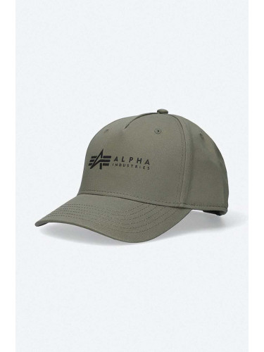 Памучна шапка с козирка Alpha Industries в зелено с апликация