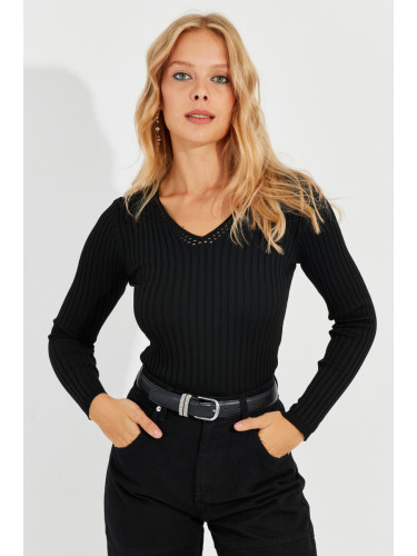 Cool & Sexy Women's Black V-Neck Ribbed Knitwear Blouse