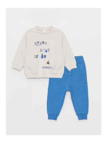 LC Waikiki Crew Neck Printed Long Sleeve Baby Boy Sweatshirt and Sweatpants 2-Set