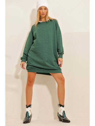 Trend Alaçatı Stili Women's Walnut Green Crew Neck Oversized Sweatshirt Dress