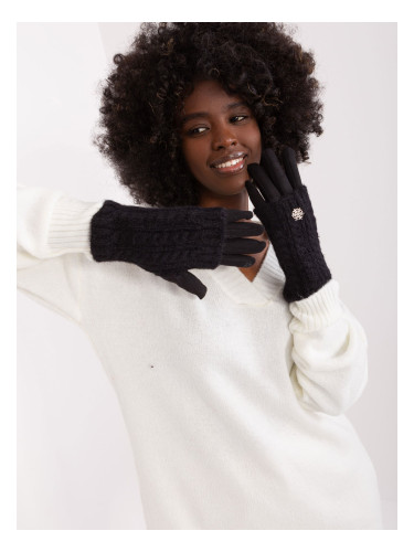 Black two-piece winter gloves