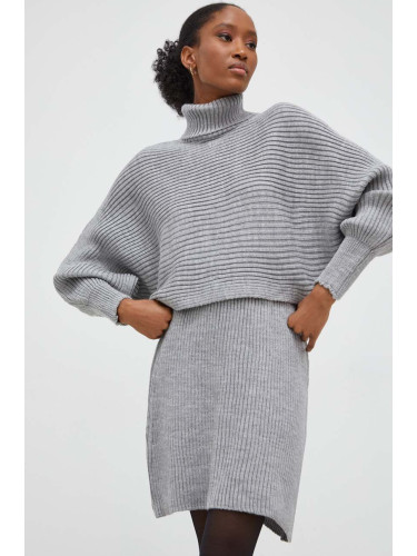 Комплект - пуловер и пола Answear Lab в сиво