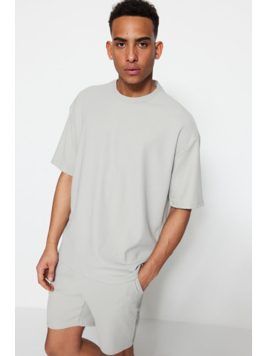 Trendyol Limited Edition Basic Gray Oversize/Wide Cut Textured Wrinkle-Free Ottoman T-Shirt