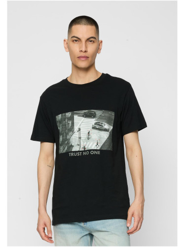 Don't trust nobody Tee black