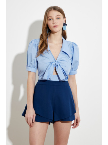 Дамски къси панталони Trendyol Skirt-Looking Shorts