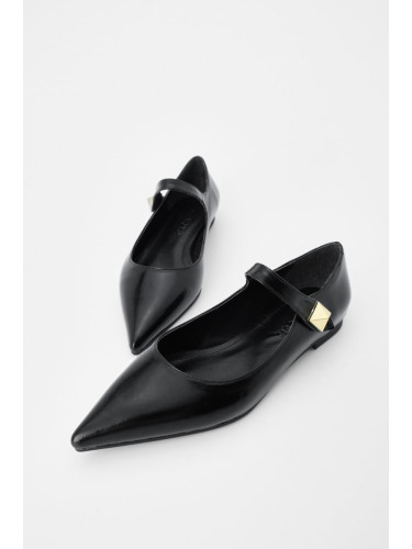 Marjin Women's Pointed Toe Flats with Velcro and Stones Side-tie Black.