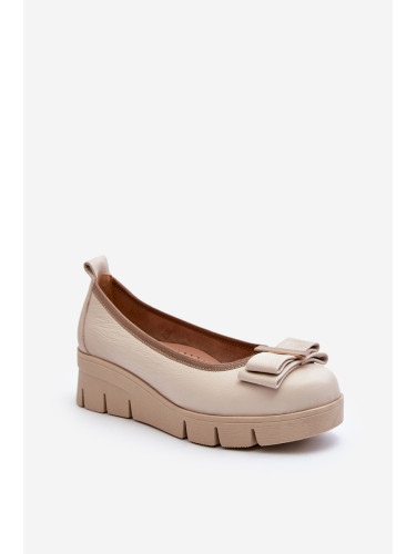 Boto Кожени балетки на платформа с кремава декорация Lewski 3384