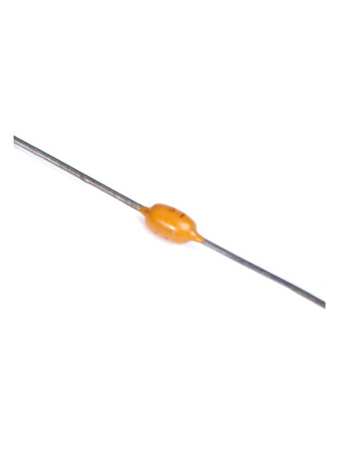 Керамичен кондензатор, 470pF, 100V, Ф0.5x2mm, THT, +/-10%