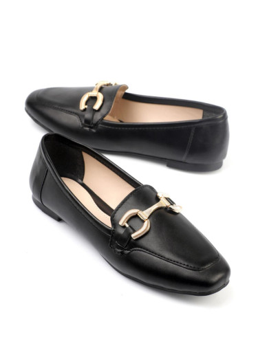 Capone Outfitters Women's Loafer with Front Buckle Accessory