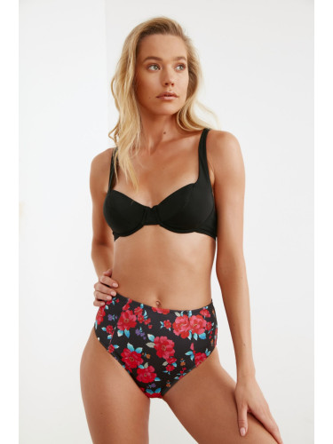 Бикини долнище Trendyol Floral patterned