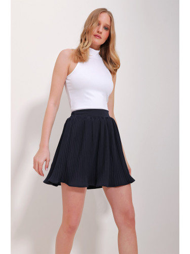 Trend Alaçatı Stili Women's Black Pleated Mini Shorts Skirt