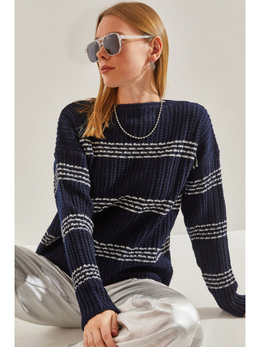 Bianco Lucci Women's Crew Neck Patterned Knitwear Sweater